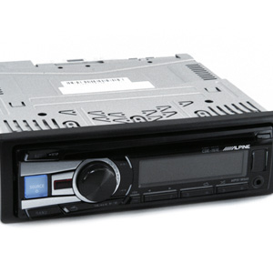 Alpine CDE-151ECD USB iPod iPhone Receiver
