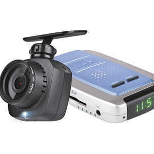 Lukas LK-7300 Smart 16GB 1080P Full HD Dash Cam  Lukas LK-7300 Smart 16GB 1080P Full HD Dash Cam