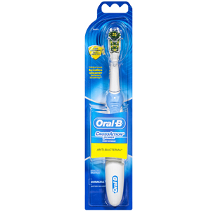 Oral-B Crossaction Anti-Bacterial Clean Battery Powered Toothbru Oral-B Crossaction Anti-Bacterial Clean Battery Powered Toothbru