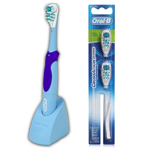 Oral-B CrossAction Power Max + 3 Brush Heads Oral-B CrossAction Power Max + 3 Brush Heads