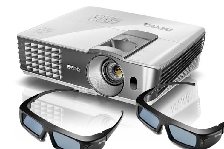 BenQ W1070+ 3D DLP Full HD Cinema Projector + 2x 3D Glasses