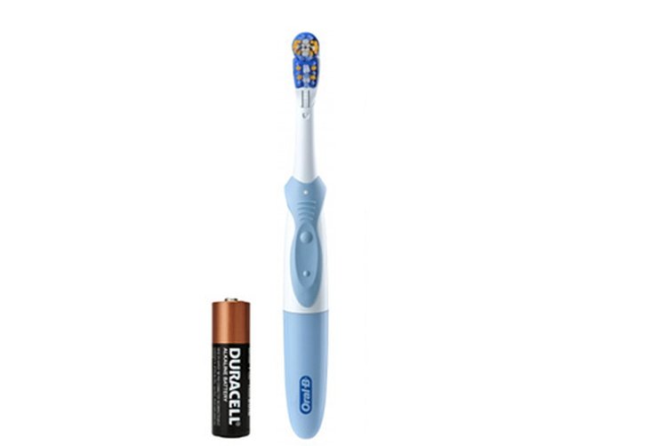 OralB CrossAction Power Whitening + 1 Brush Head